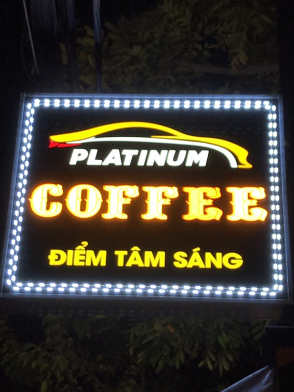 bảng hiệu led cà phê platium